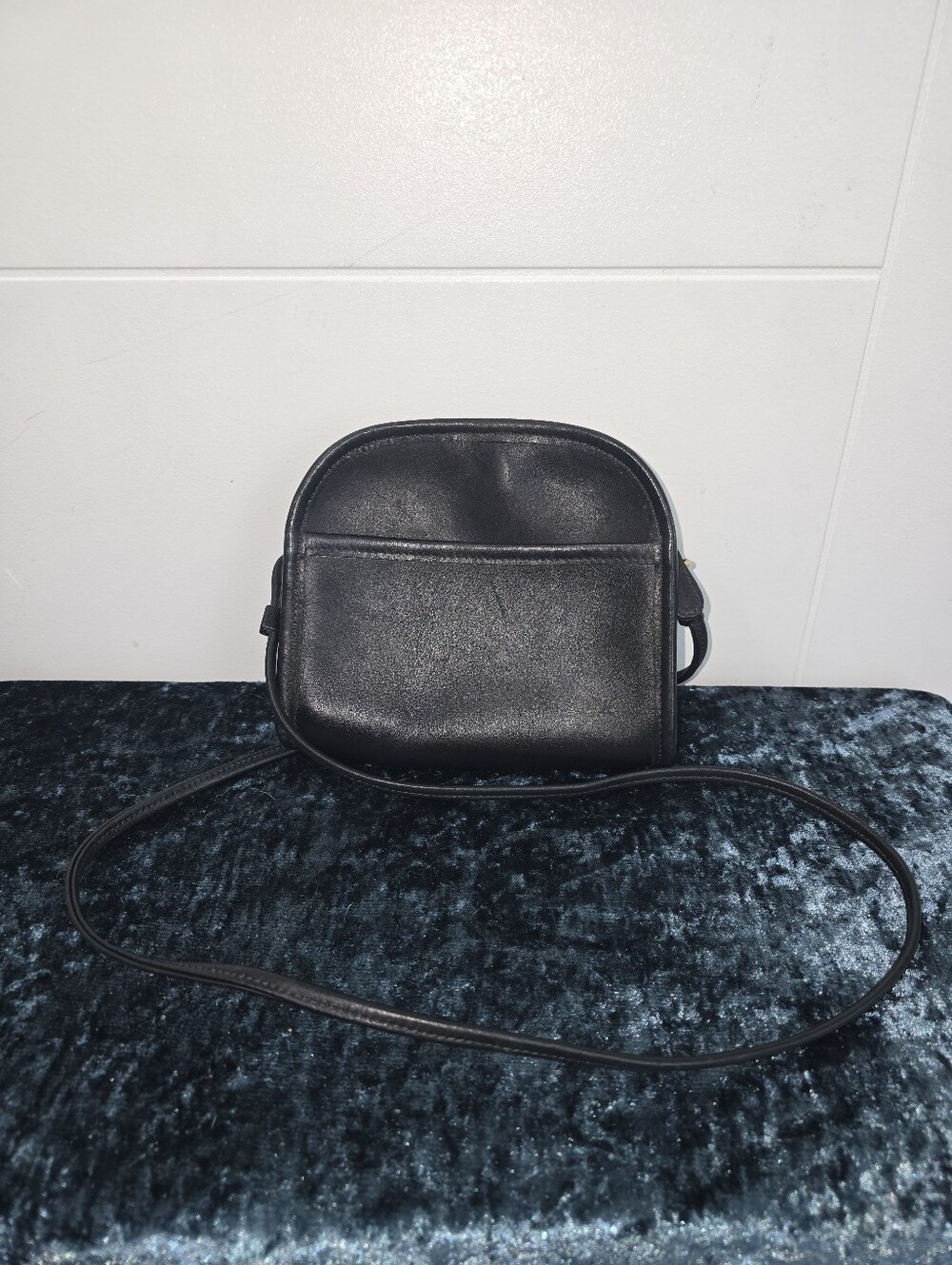 COACH Vintage Abbie Crossbody Shoulder Bag 9017 Black